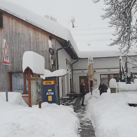 Pension A Restaurace U Sousedu Strazny Kültér fotó